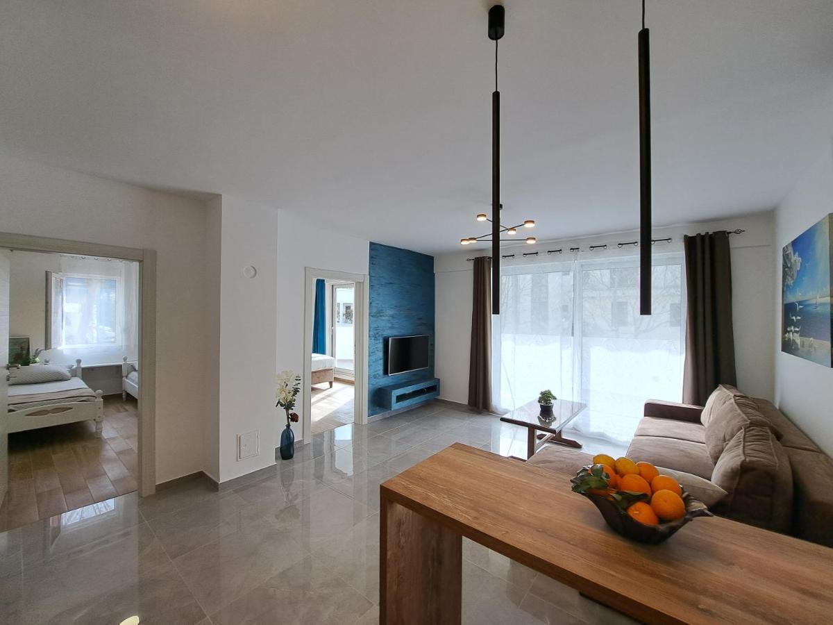 Paun Apartment Kotor Bagian luar foto